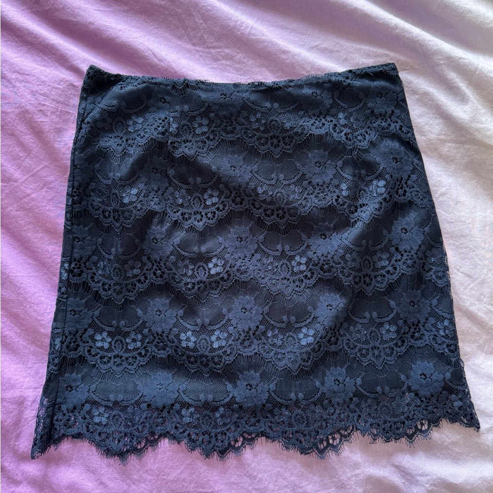 Forever21 Floral Lace Mini Pencil Skirt Navy Blue Women Small NWOT